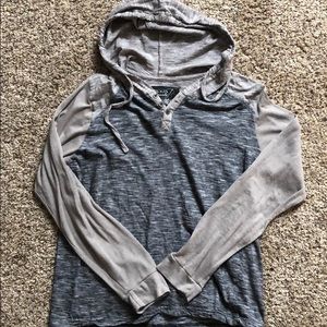 Long sleeve hooded t-shirt